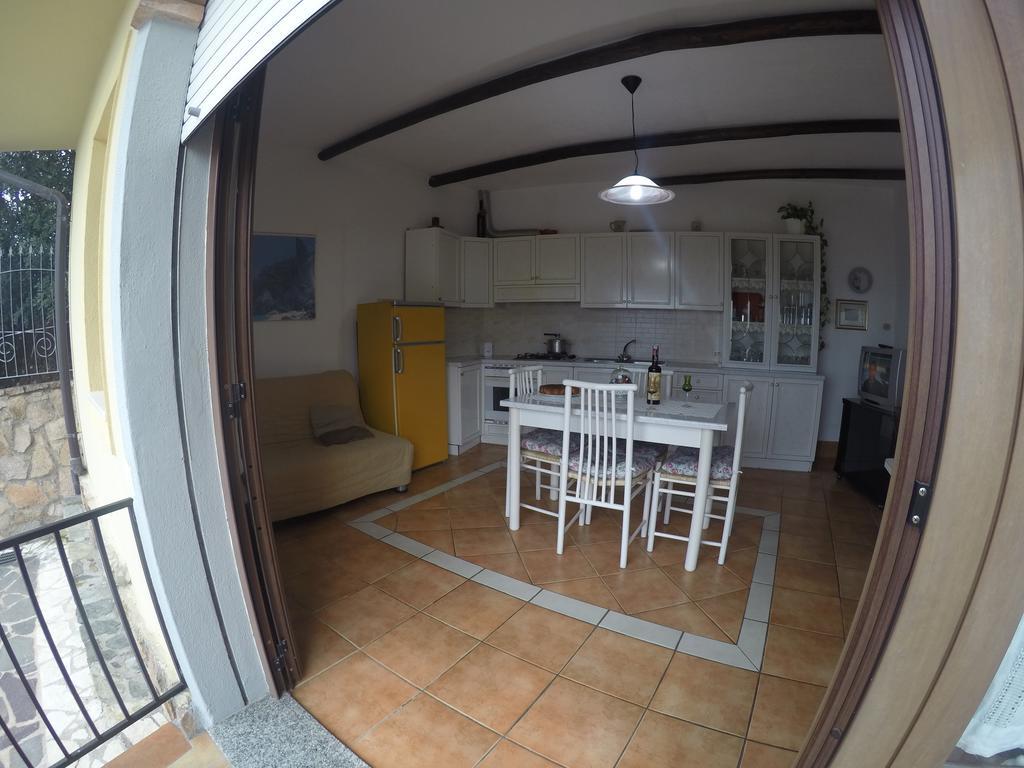 Appartamenti Con Vista Panoramica Santa Maria Navarrese Exterior foto